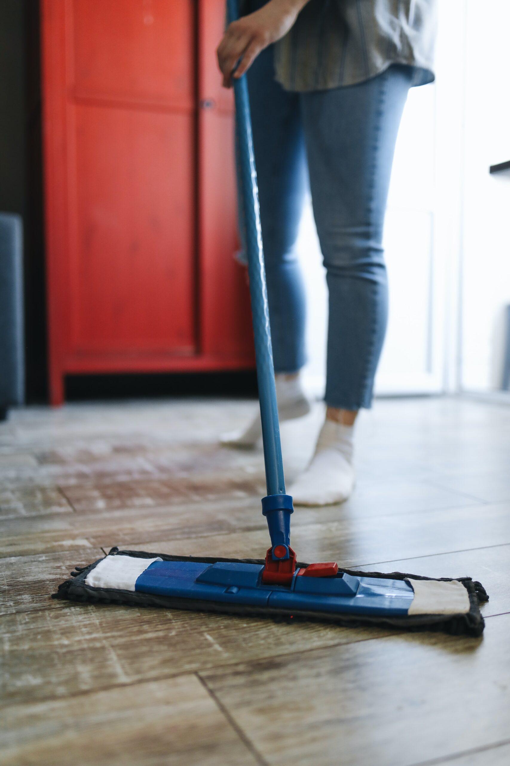 Tips for keeping a clean home this winter